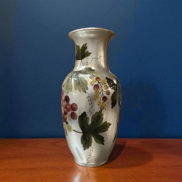 Andrea by Sadek 1970s Handpainted Ceramic Silver Vase Grapes and Leaves (b) - Picture 11 of 11